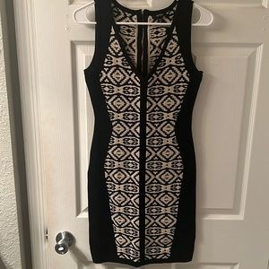 BLACK AND GOLD BODYCON DRESS